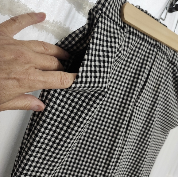 Great condition Vero Moda xs dress pants - Picture 3 of 8